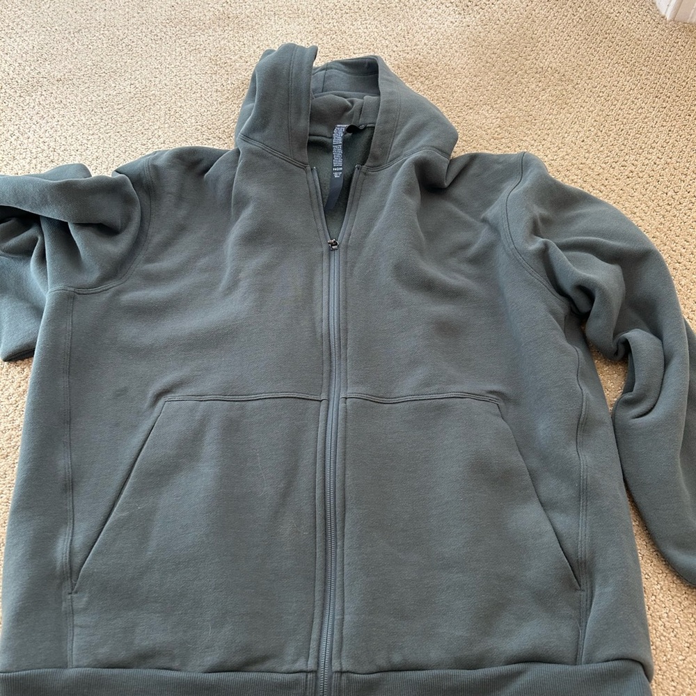 Men’s Lululemon Steady State Sweatshirt. Size large. Dark forest color.